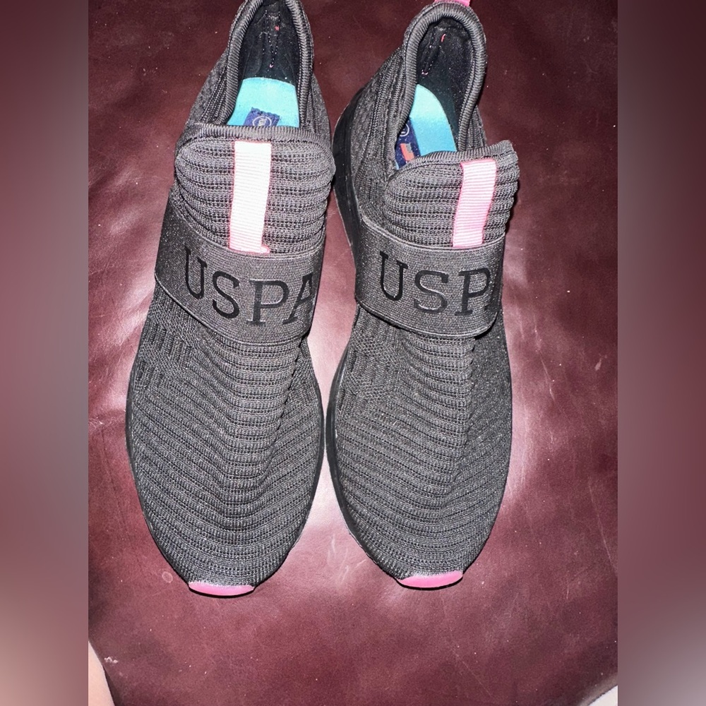- USPA- (us polo association) size 10